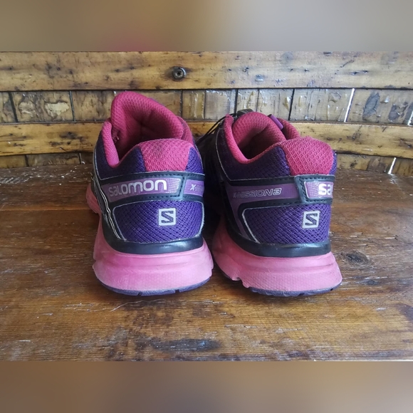 Salomon Size 7 - Picture 3 of 6